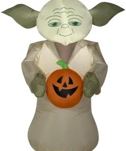 Gemmy 3.5' Airblown Yoda Holding Pumpkin Star Wars Halloween Inflatable