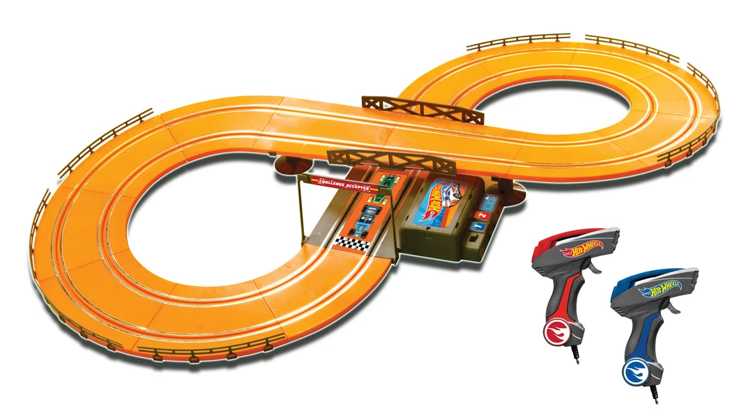 KidzTech 1:43 Hot Wheels Slot Track Set - 9.3 Ft (battery Operated)